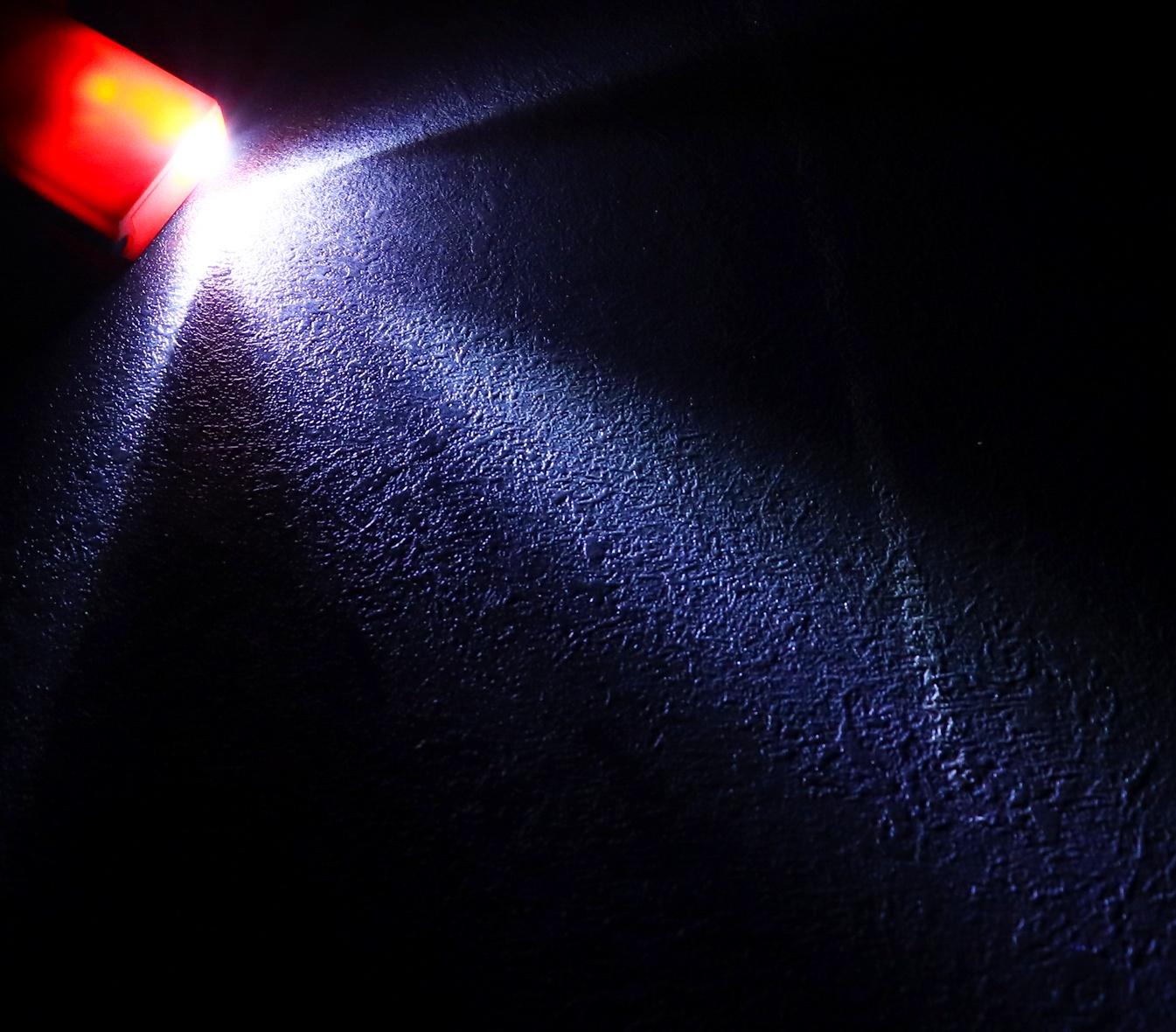 Огниво туристическое, с компасом, фонариком, 8 см