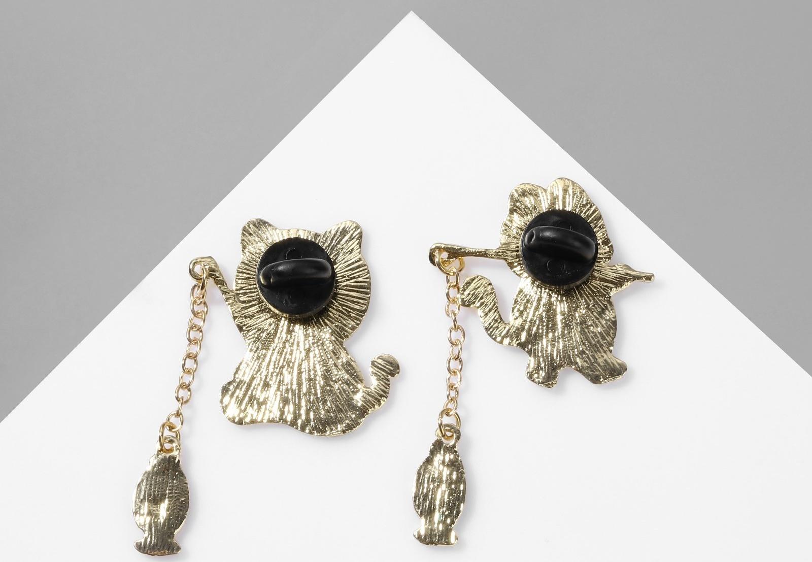 Набор значков (2шт) 