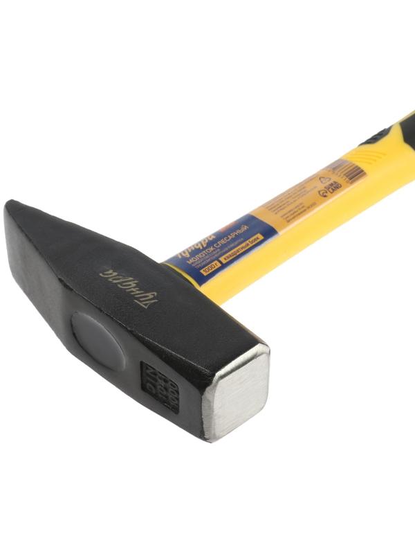 Молоток слесарный ТУНДРА ПРОФИ, квадратный боек, фиберглассовая 3К рукоятка, 1000 г