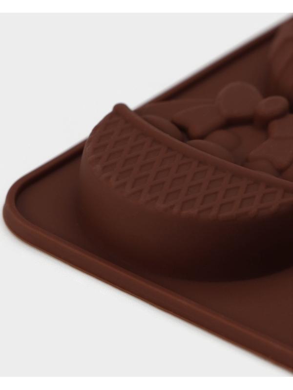 Форма силиконовая для кондитерских украшений Доляна «Пасха», 18,8×10×1,5 см, 8 ячеек, цвет коричневый