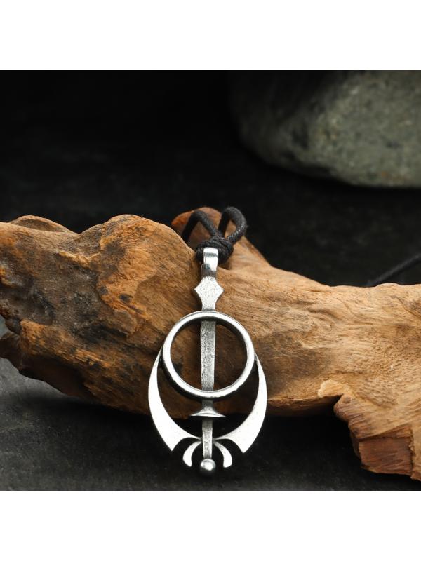 Амулет защитный 