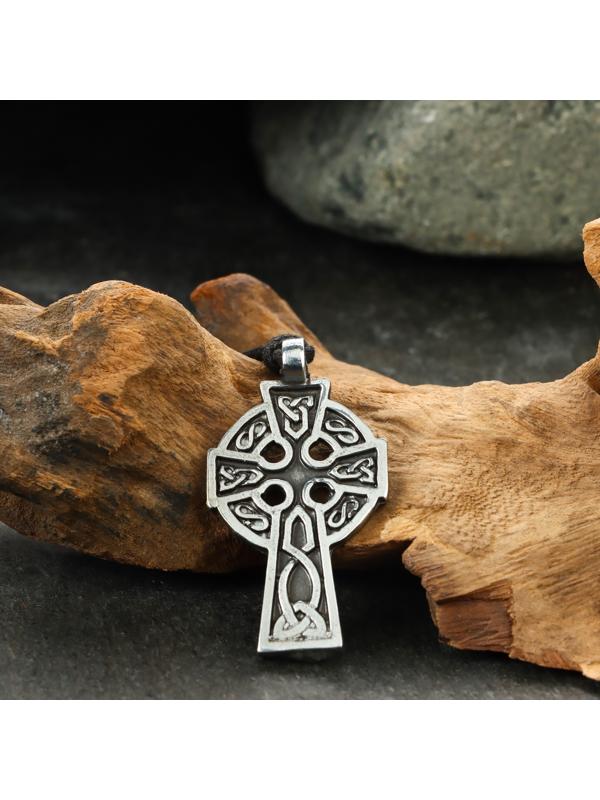 Амулет защитный 