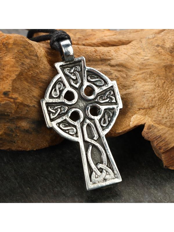 Амулет защитный 