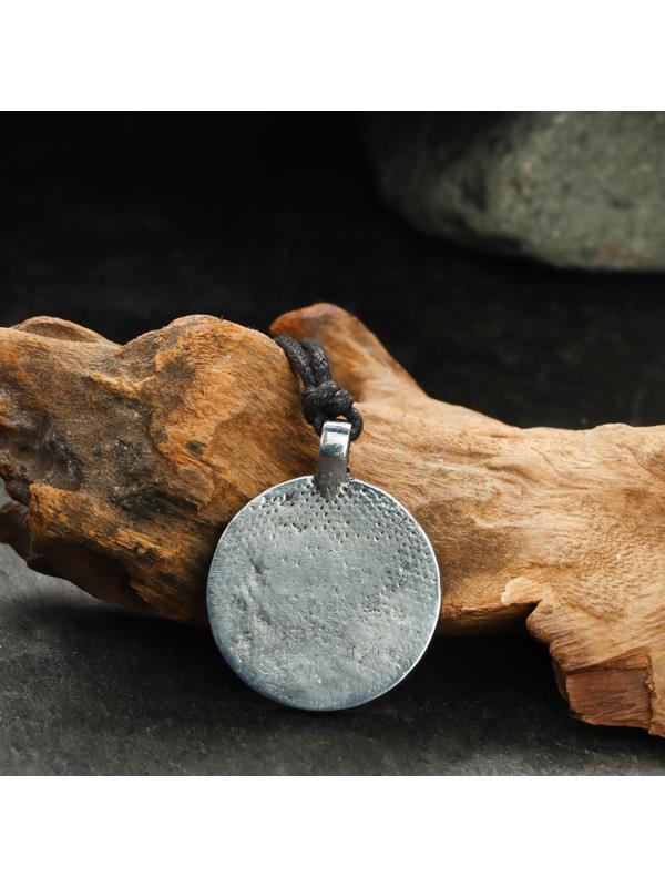 Амулет защитный 