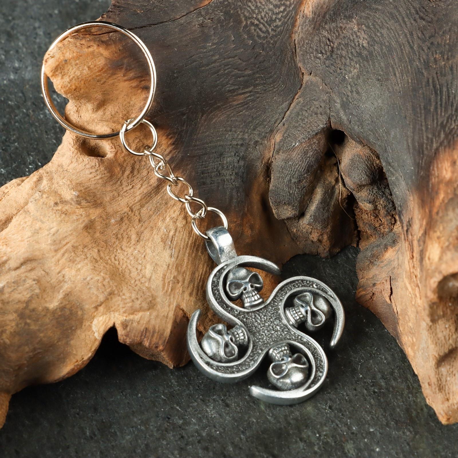 Амулет защитный 