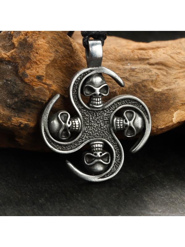 Амулет защитный 