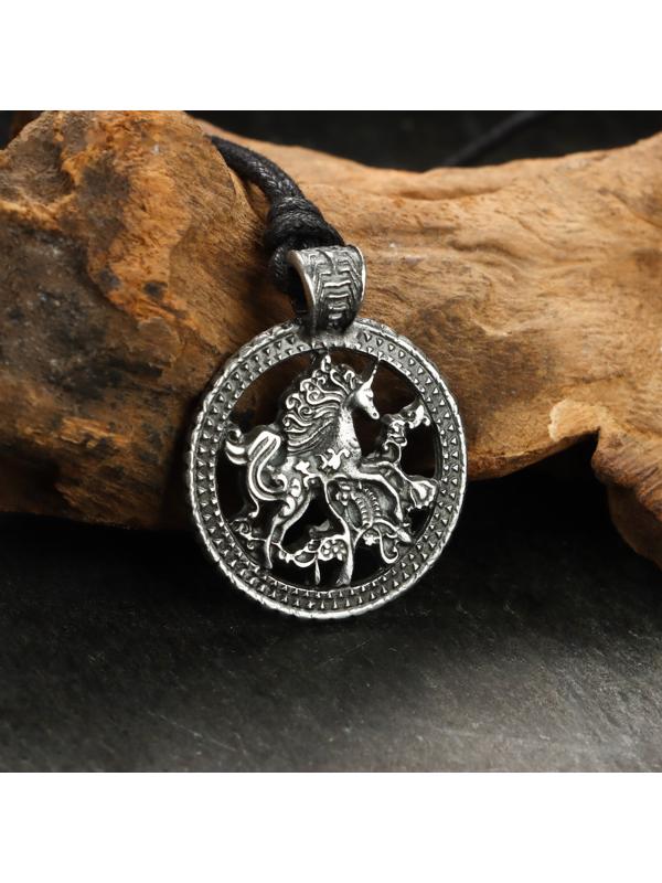 Амулет защитный №9 «Индрик-зверь», 28х28мм, металлический