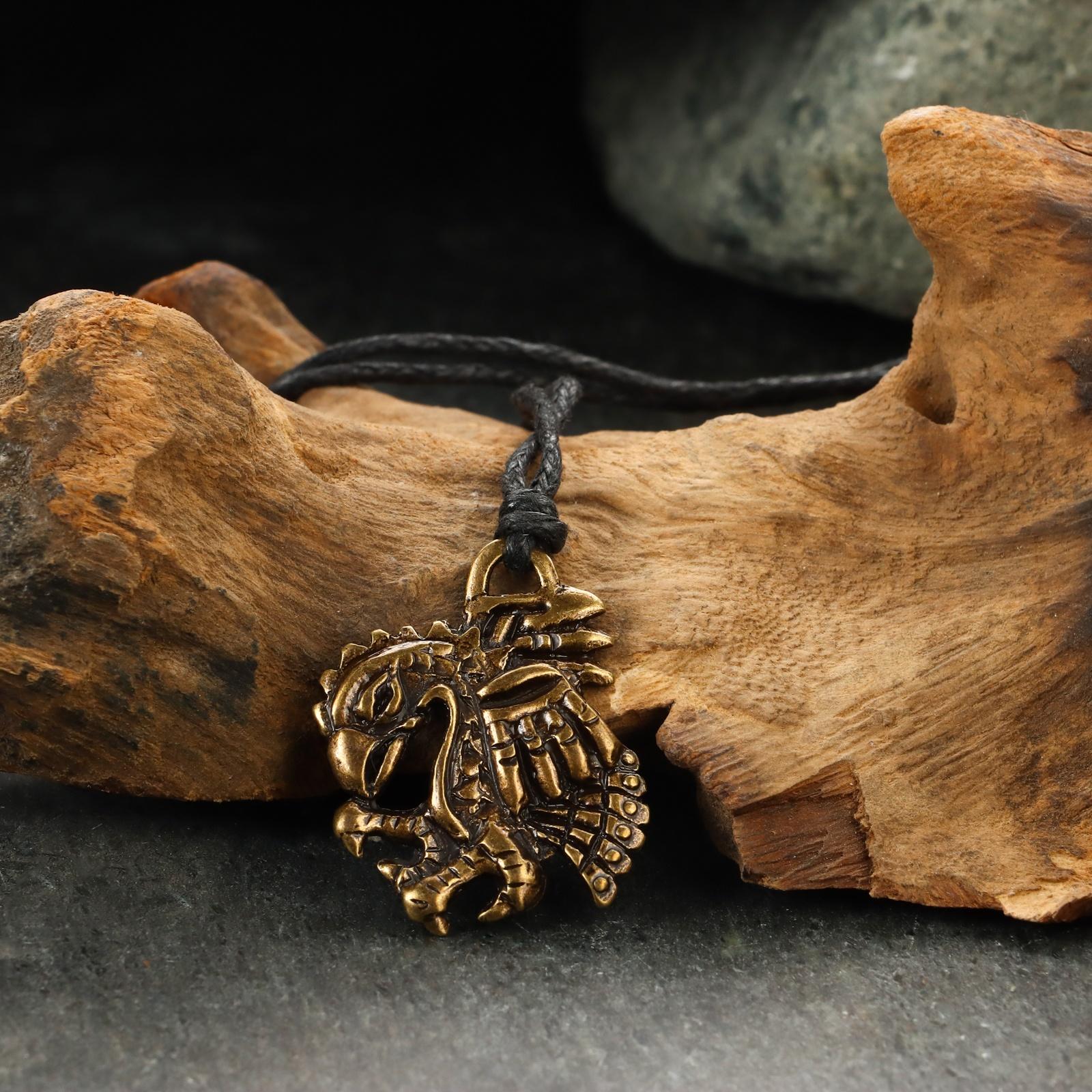 Амулет защитный 