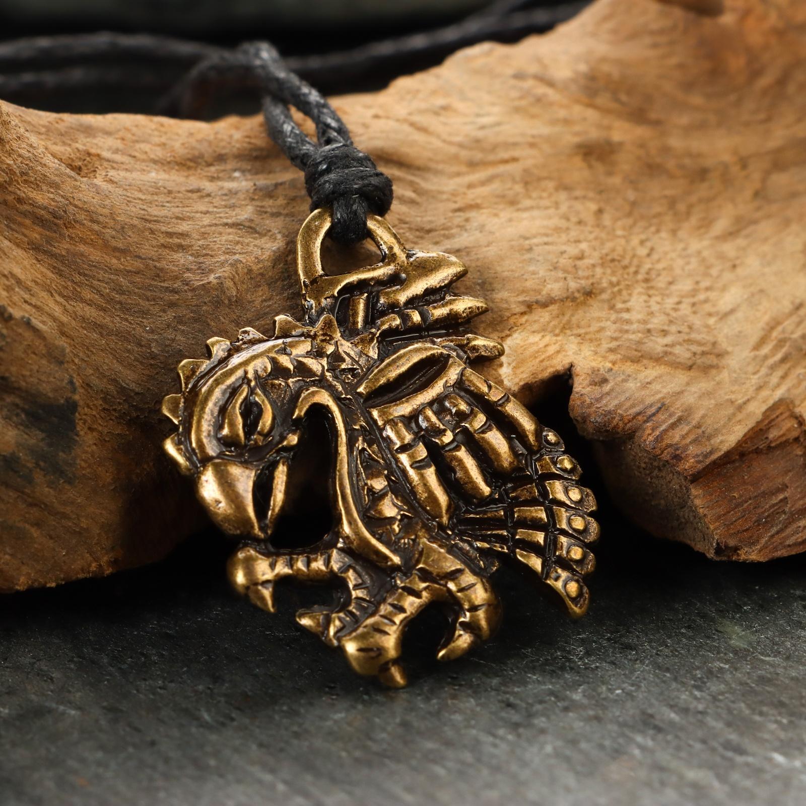 Амулет защитный 