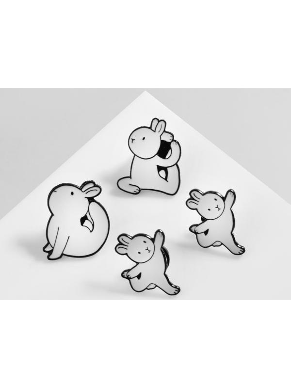 Набор значков (4шт) 