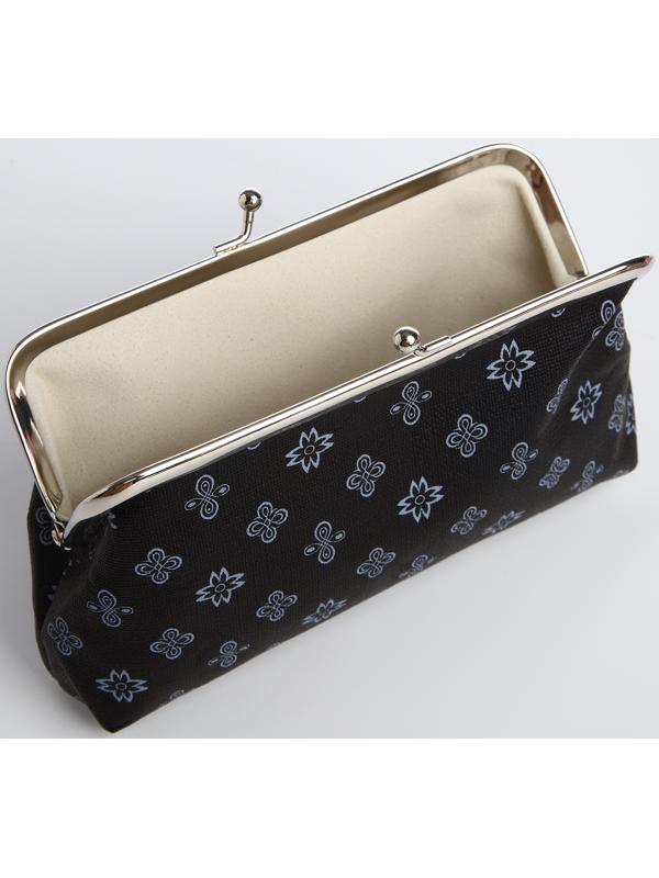 Косметичка на фермуаре, цвет чёрный