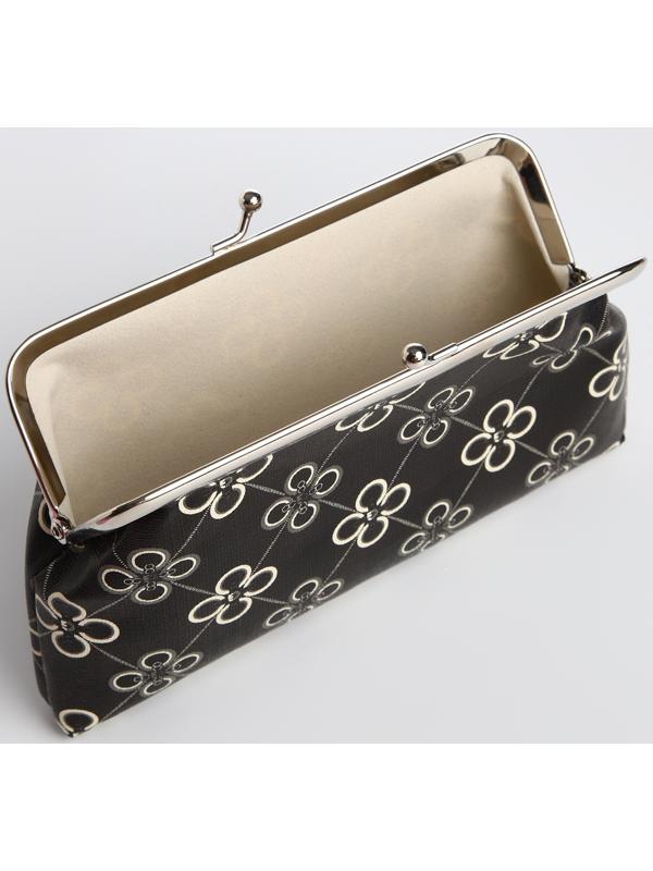 Косметичка на фермуаре, цвет чёрный