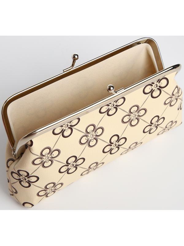 Косметичка на фермуаре, цвет бежевый