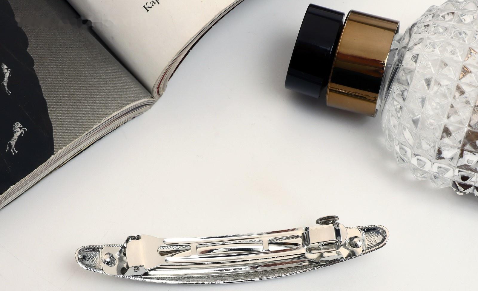 Заколка-автомат для волос 