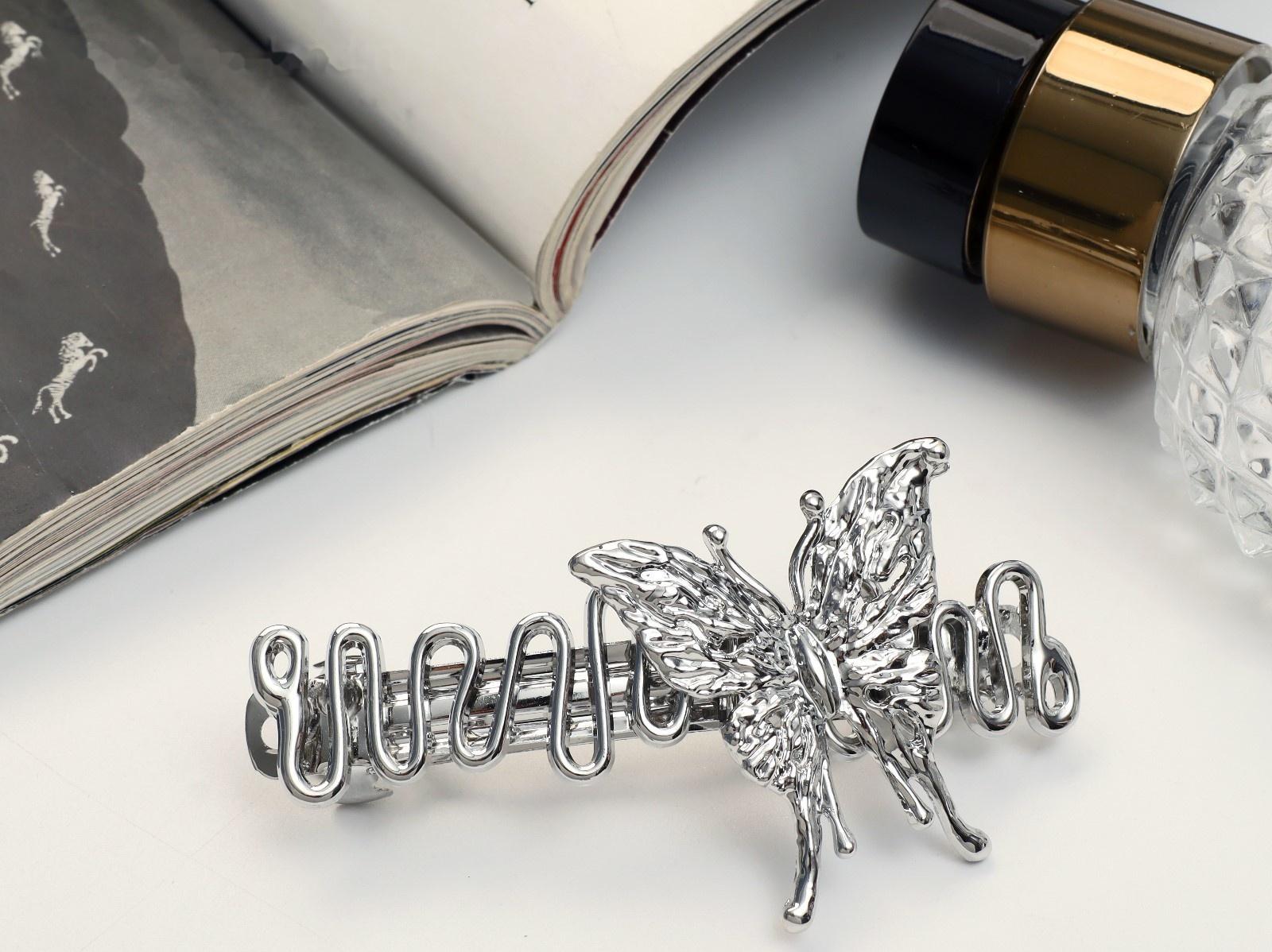 Заколка-автомат для волос 