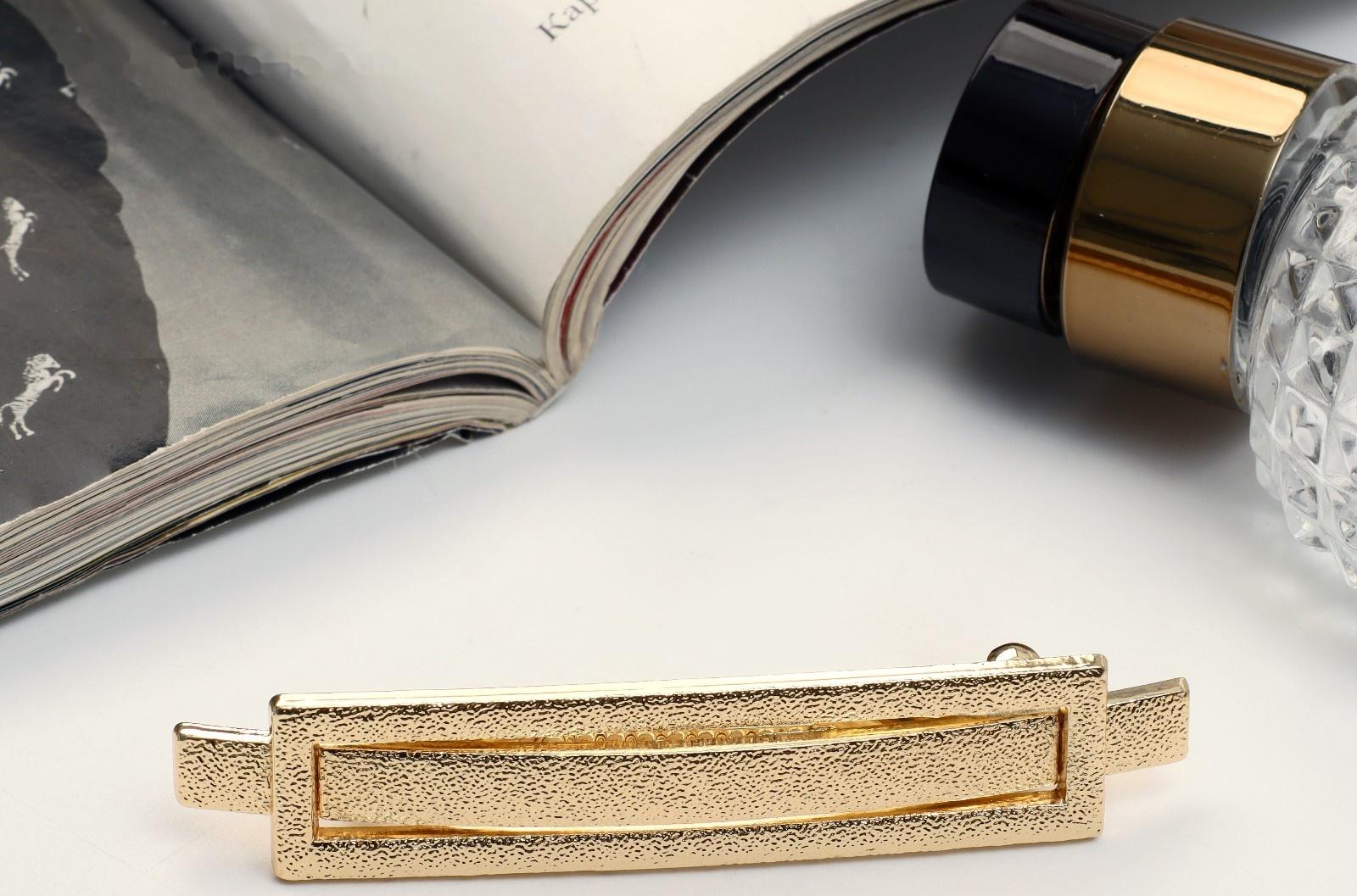 Заколка-автомат для волос 