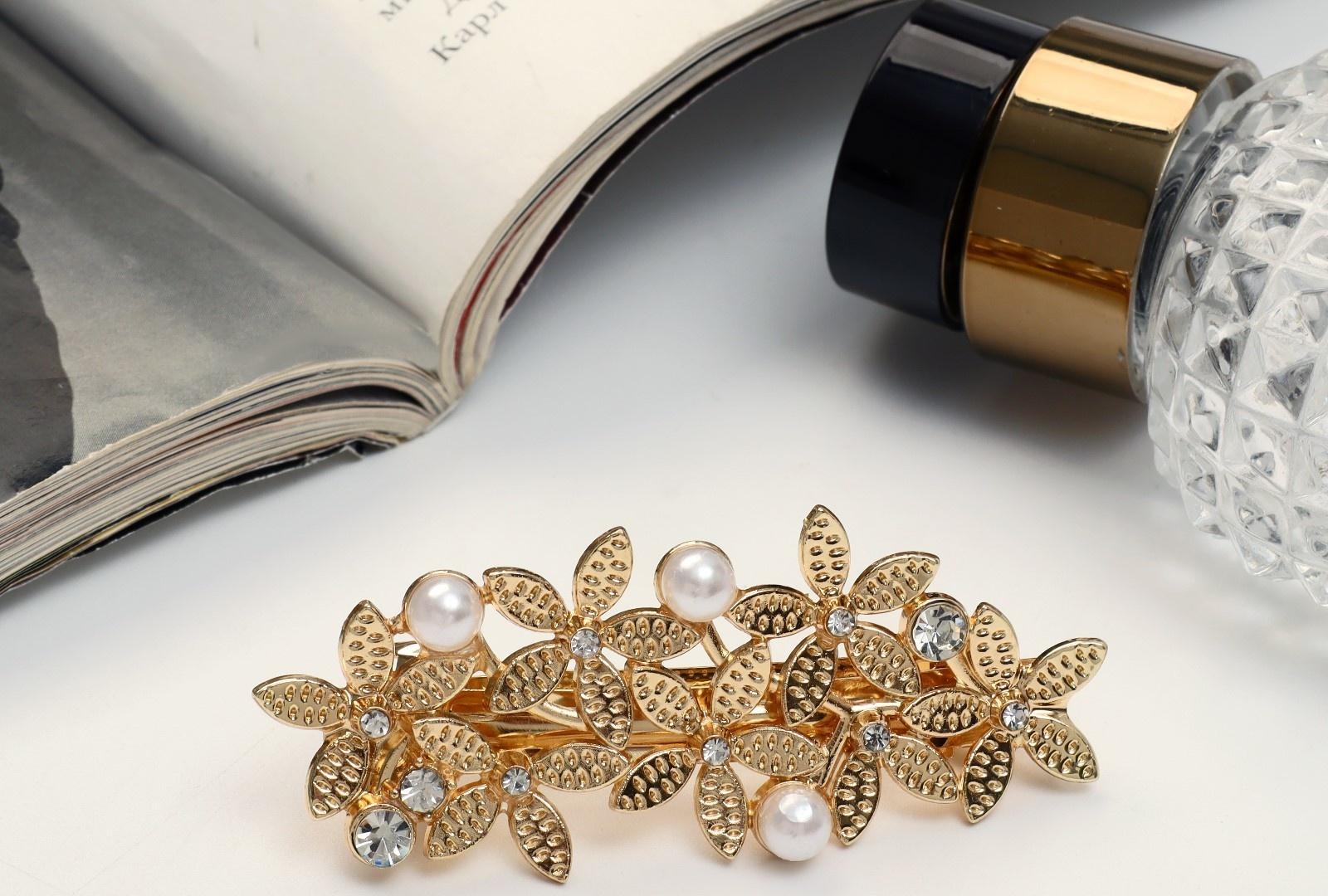 Заколка-автомат для волос 