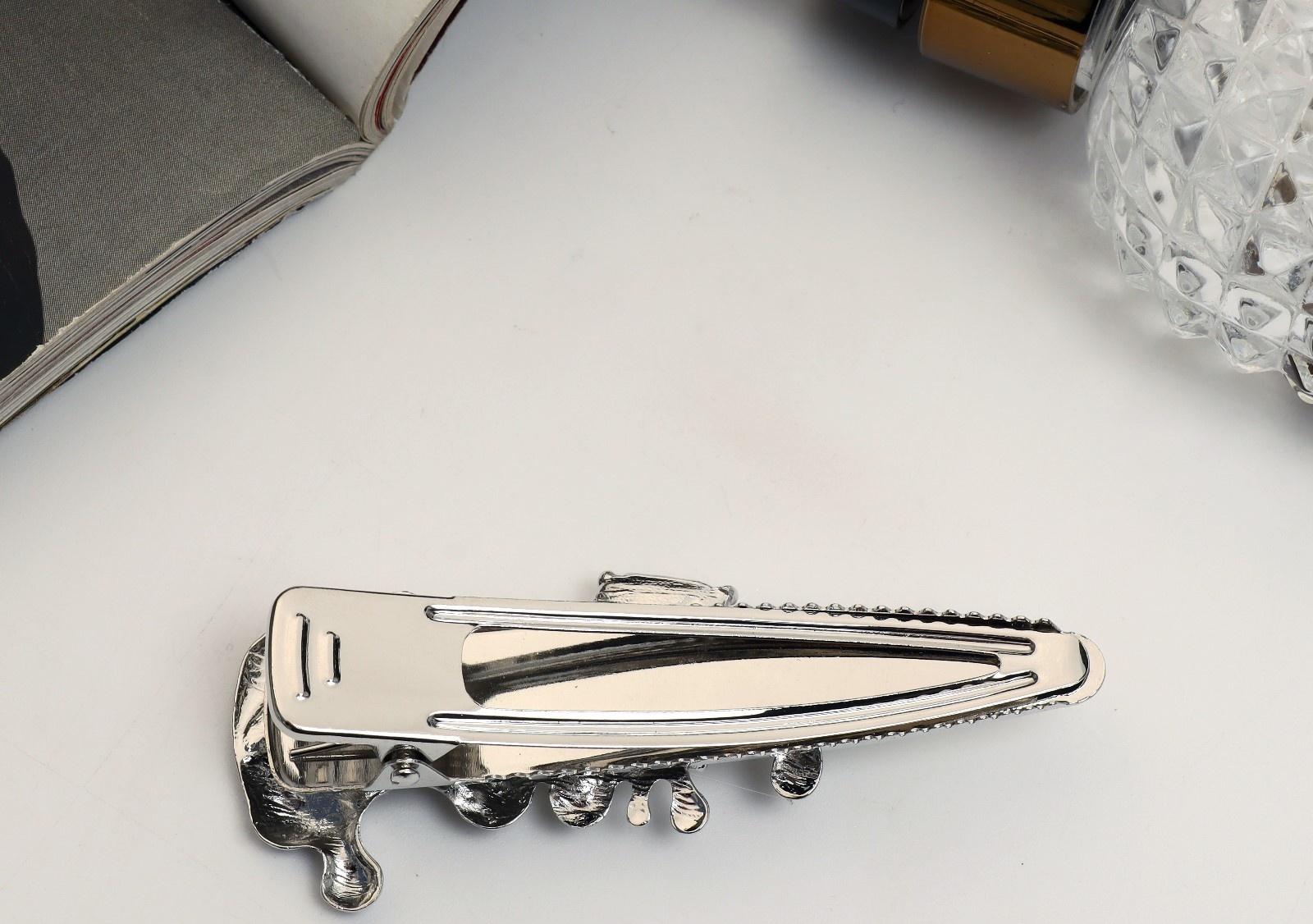 Зажим для волос 