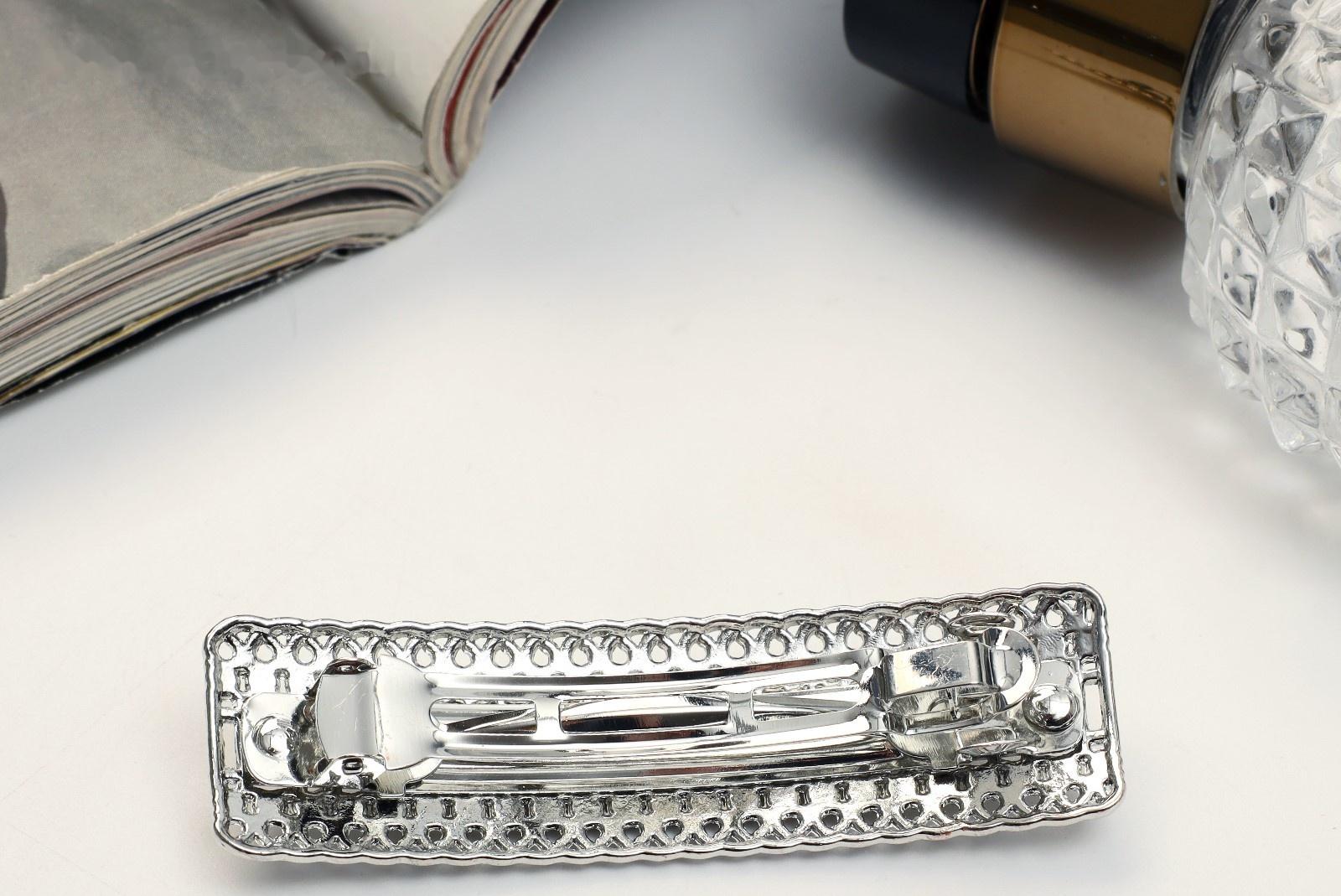 Заколка-автомат для волос 