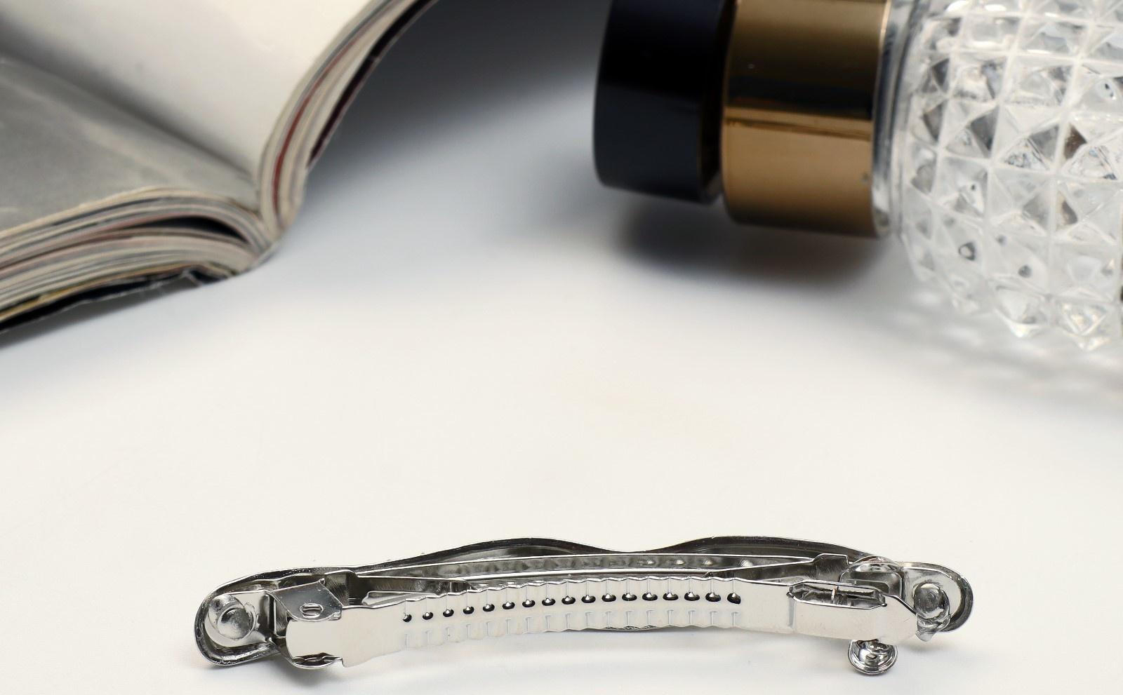 Заколка-автомат для волос 