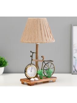 Настольная лампа с часами 