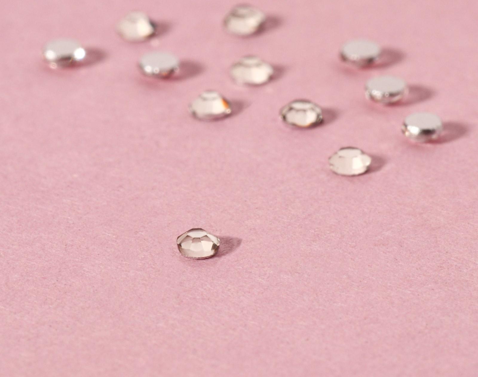 Стразы «Усечённый конус», стеклянные, d = 1,4 мм, 100 шт, цвет серебряный