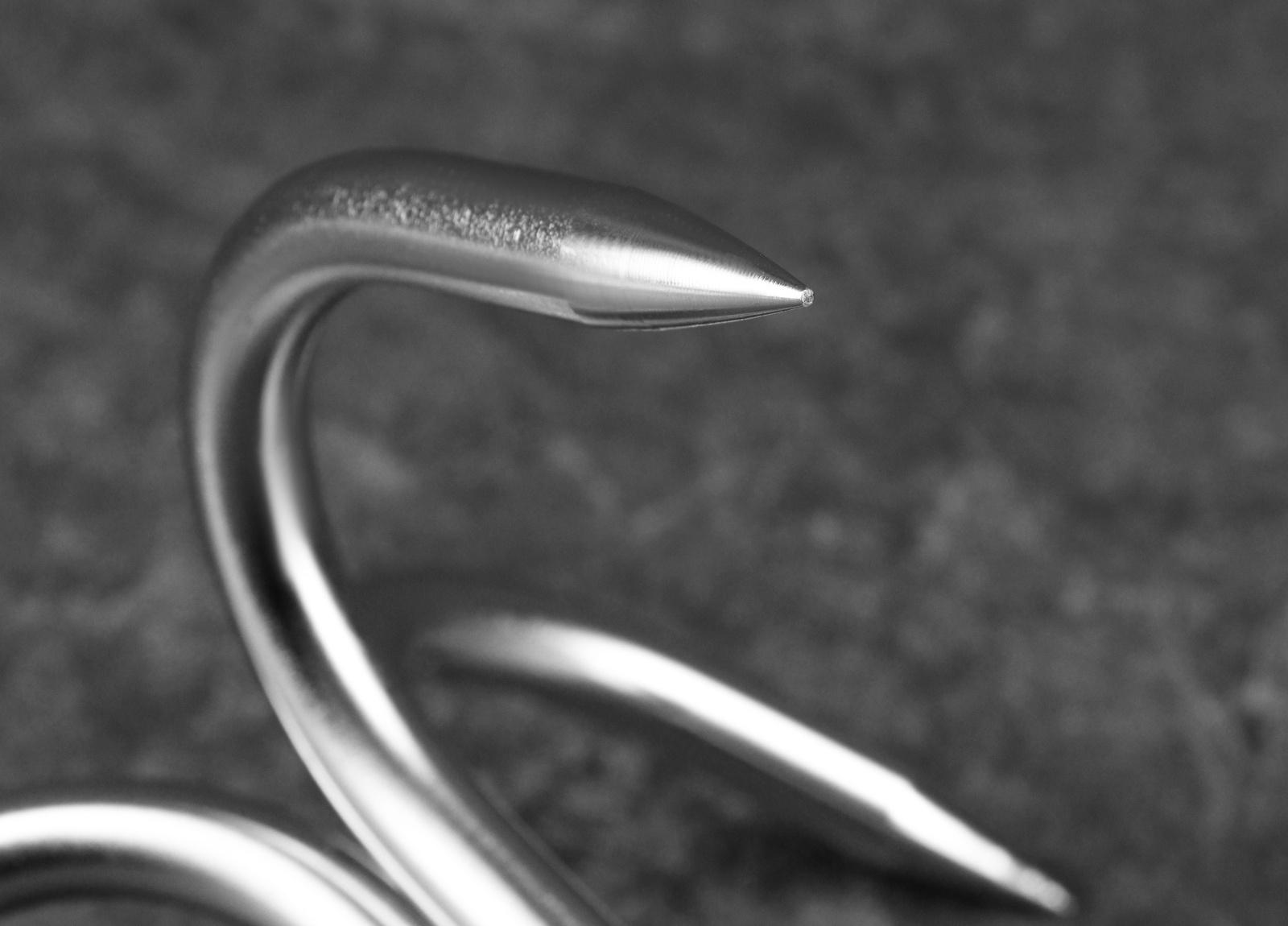 Крюк для мяса тройной, 28см