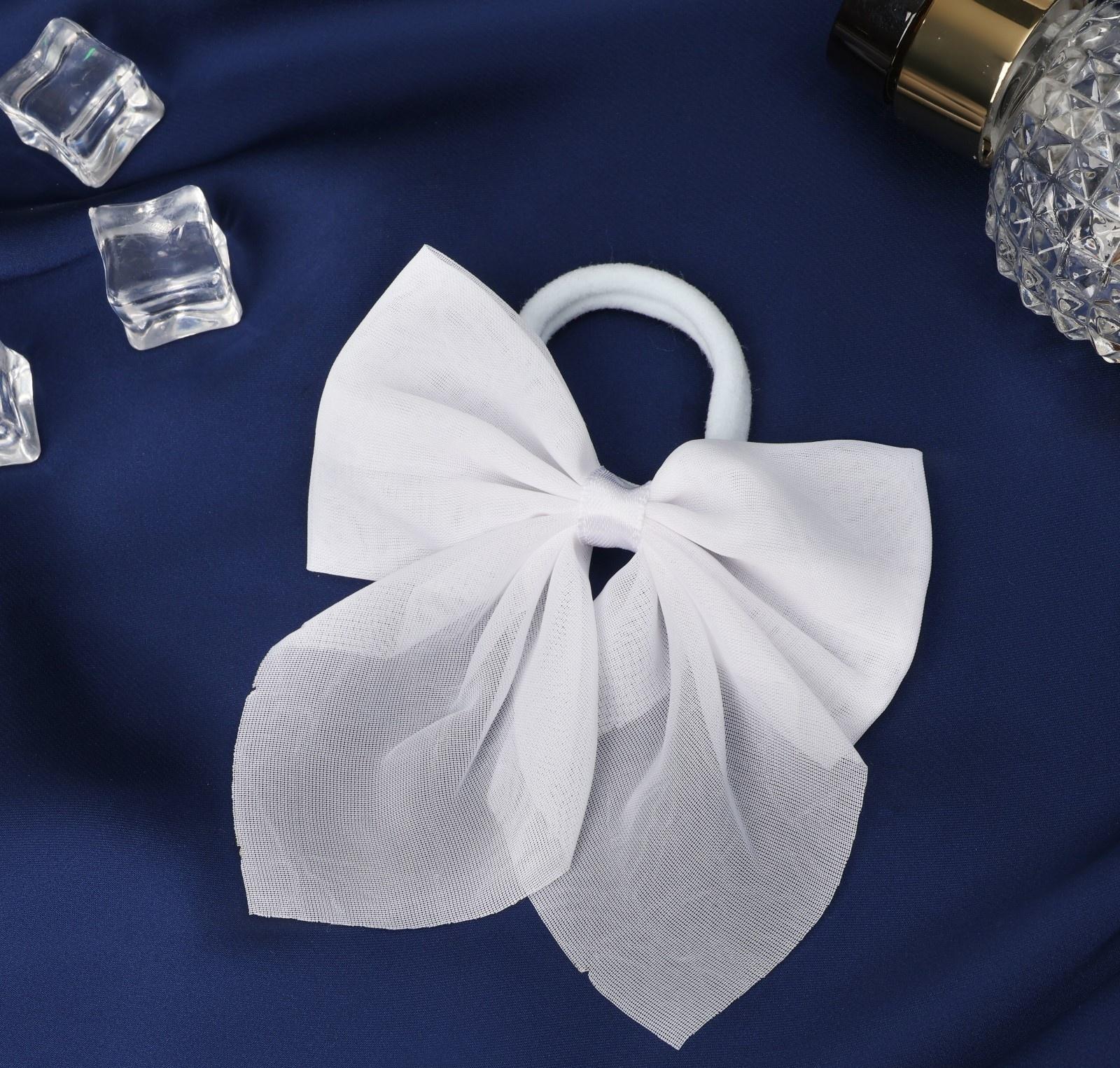 Резинка для волос бант 