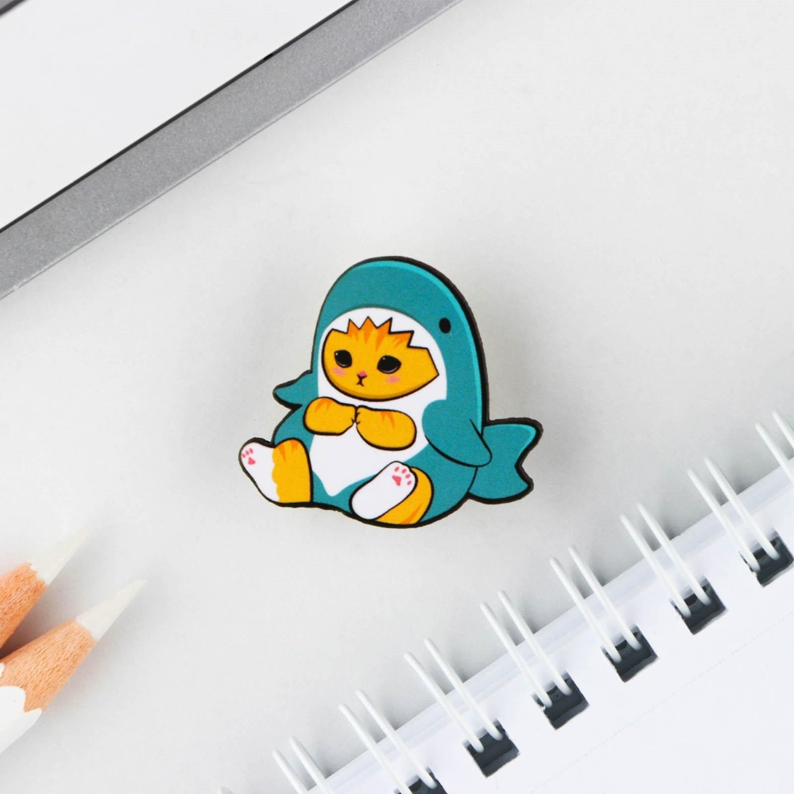 Значок с наклейками