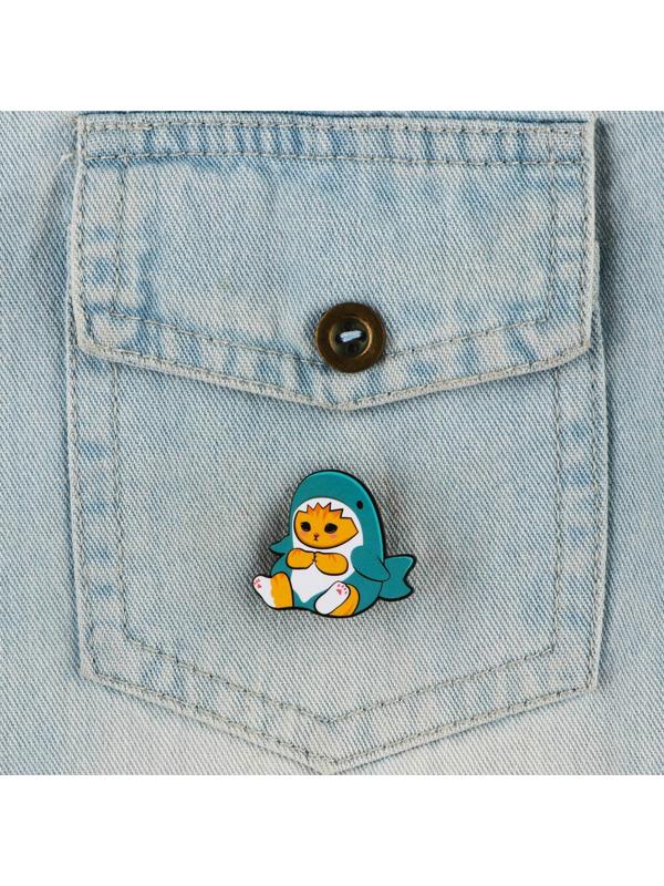 Значок с наклейками