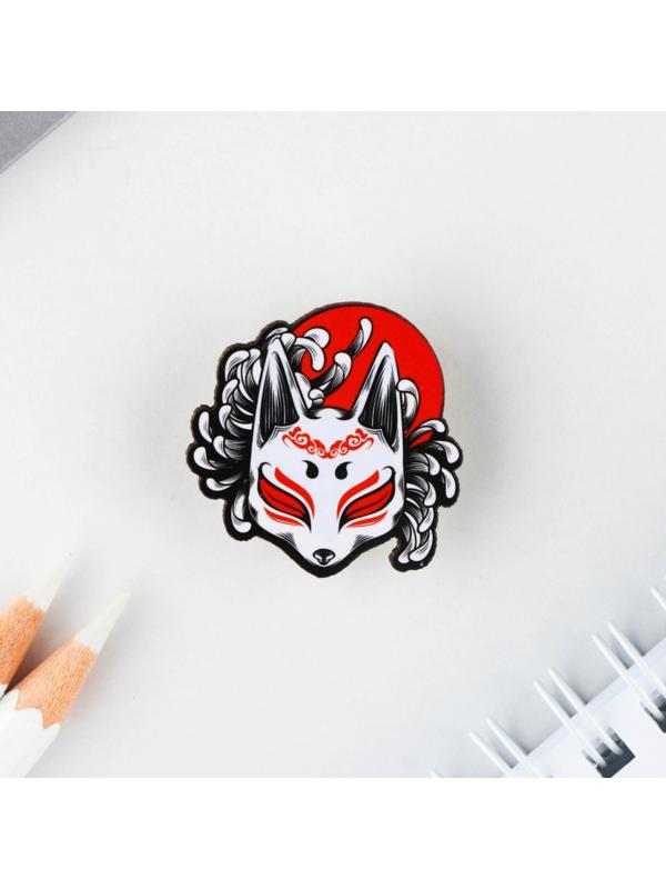 Значок с наклейками