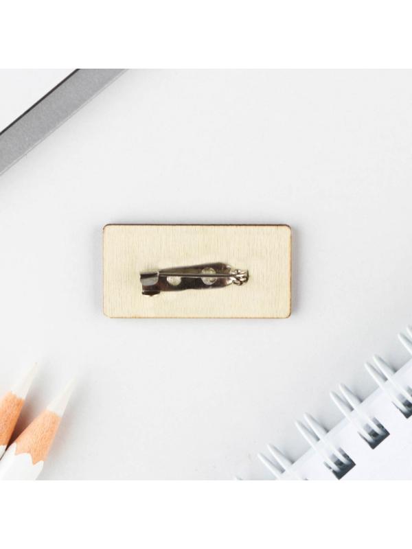 Значок с наклейками