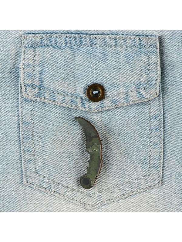 Значок с наклейками