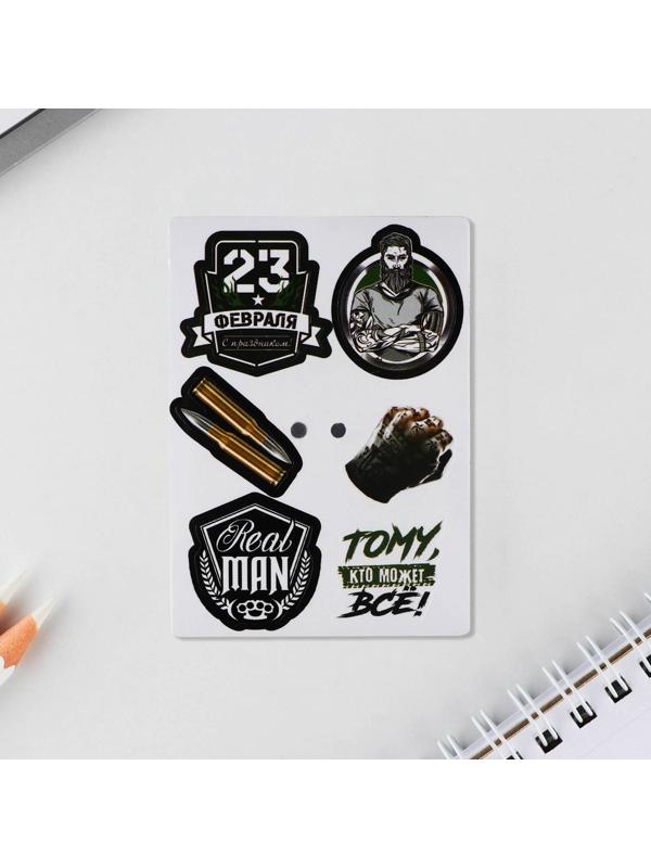 Значок с наклейками