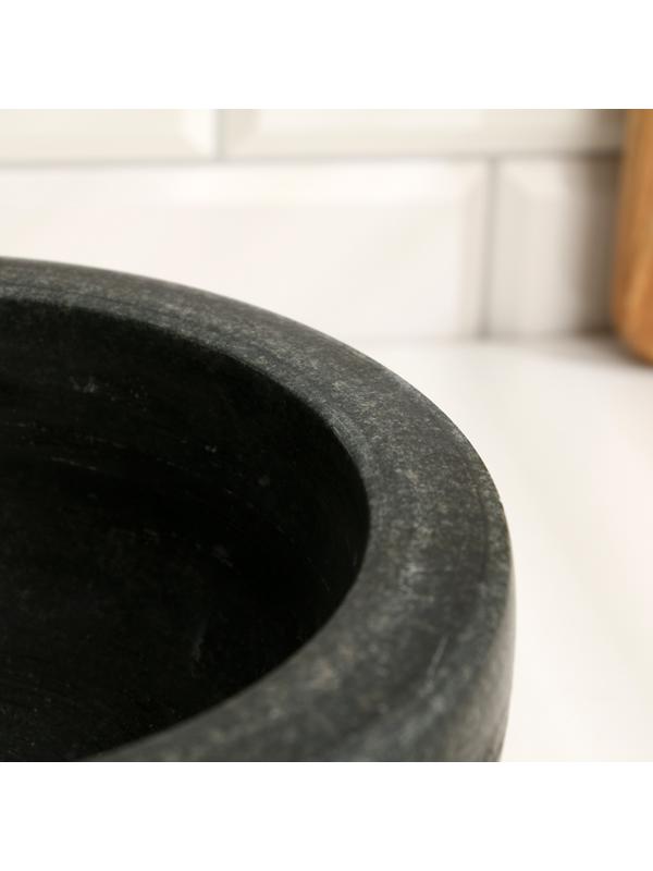 Ступка с пестиком из камня большая, черная, в коробке