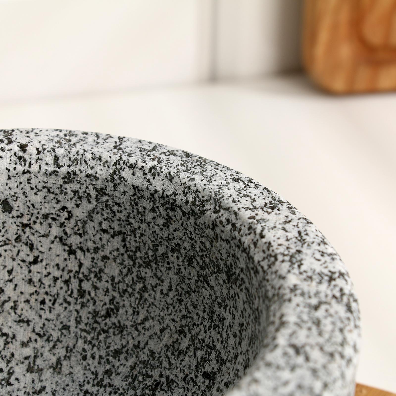 Ступка с пестиком из камня большая, серая, в коробке