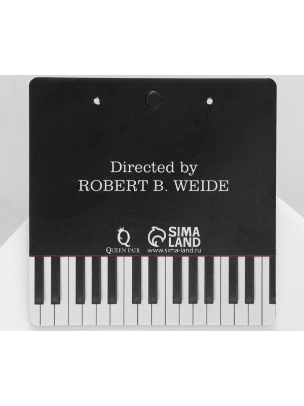 Серьги акрил Directed by, цвет чёрно-белый