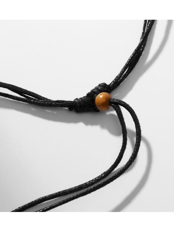 Кулон на шнурке 