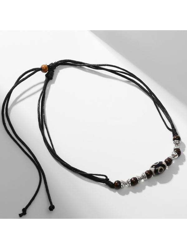 Кулон на шнурке 