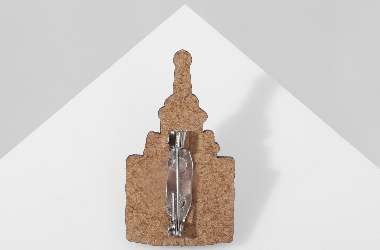 Брошь деревянная 