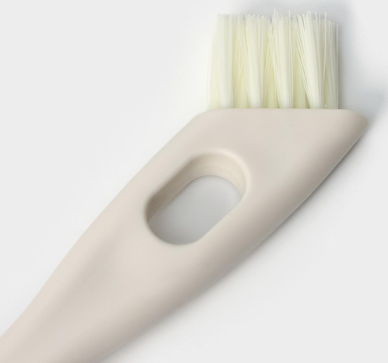 Щетка двойная универсальная 