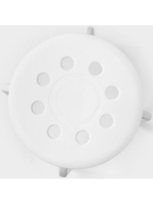 Табурет с пластмассовым сиденьем, цвет белый