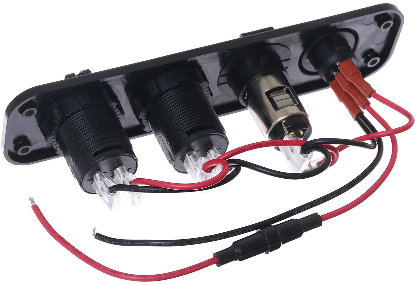 Приборная панель, вольтметр, прикуриватель, 2 USB 2.1 А, 5 В