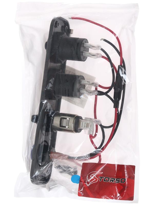 Приборная панель, вольтметр, прикуриватель, 2 USB 2.1 А, 5 В