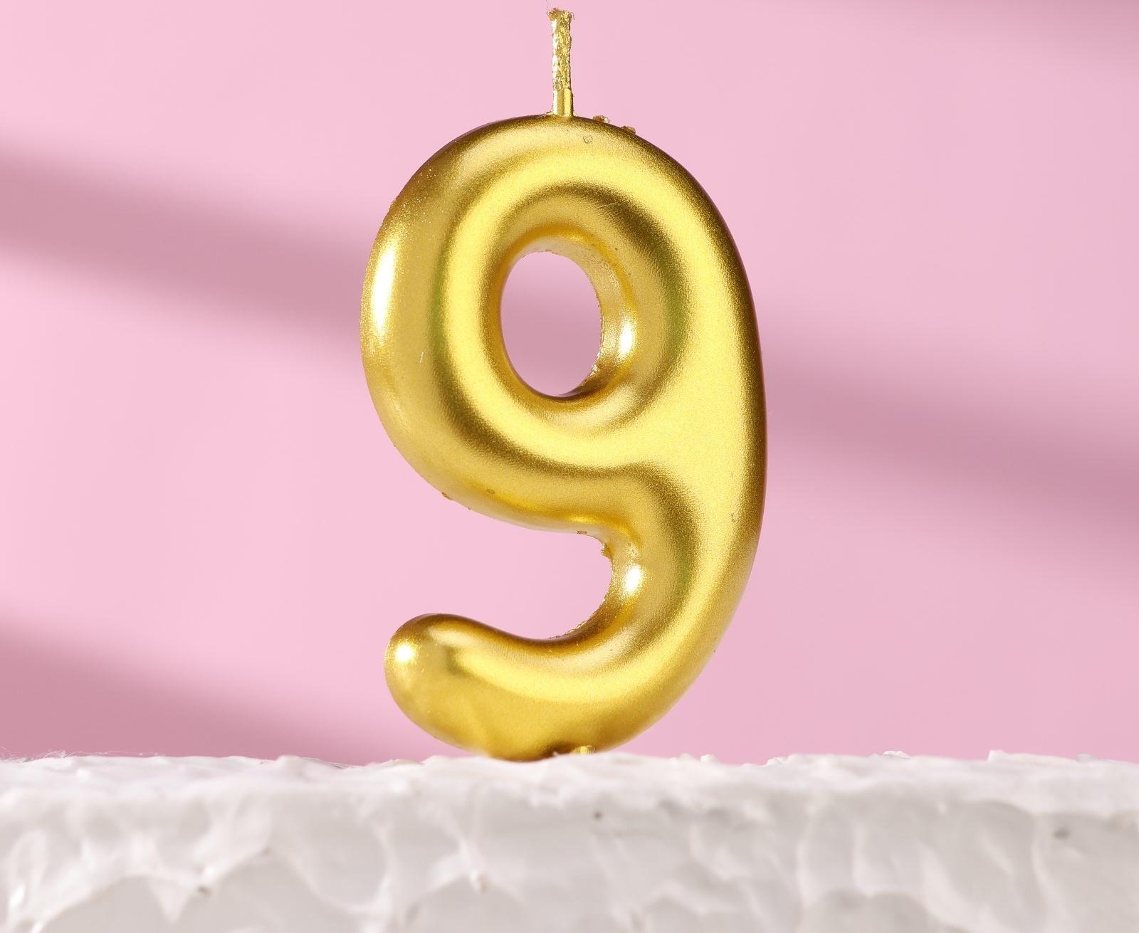 Свеча в торт 