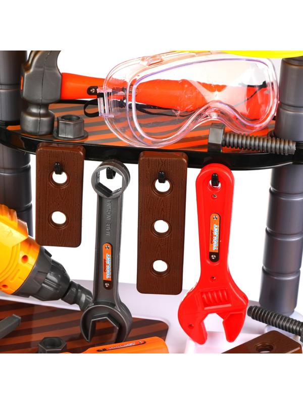 Игровой набор Юный механик, в компл. предметов 33 шт, эл.пит. АА*3шт. не вх.
в компл, кор.