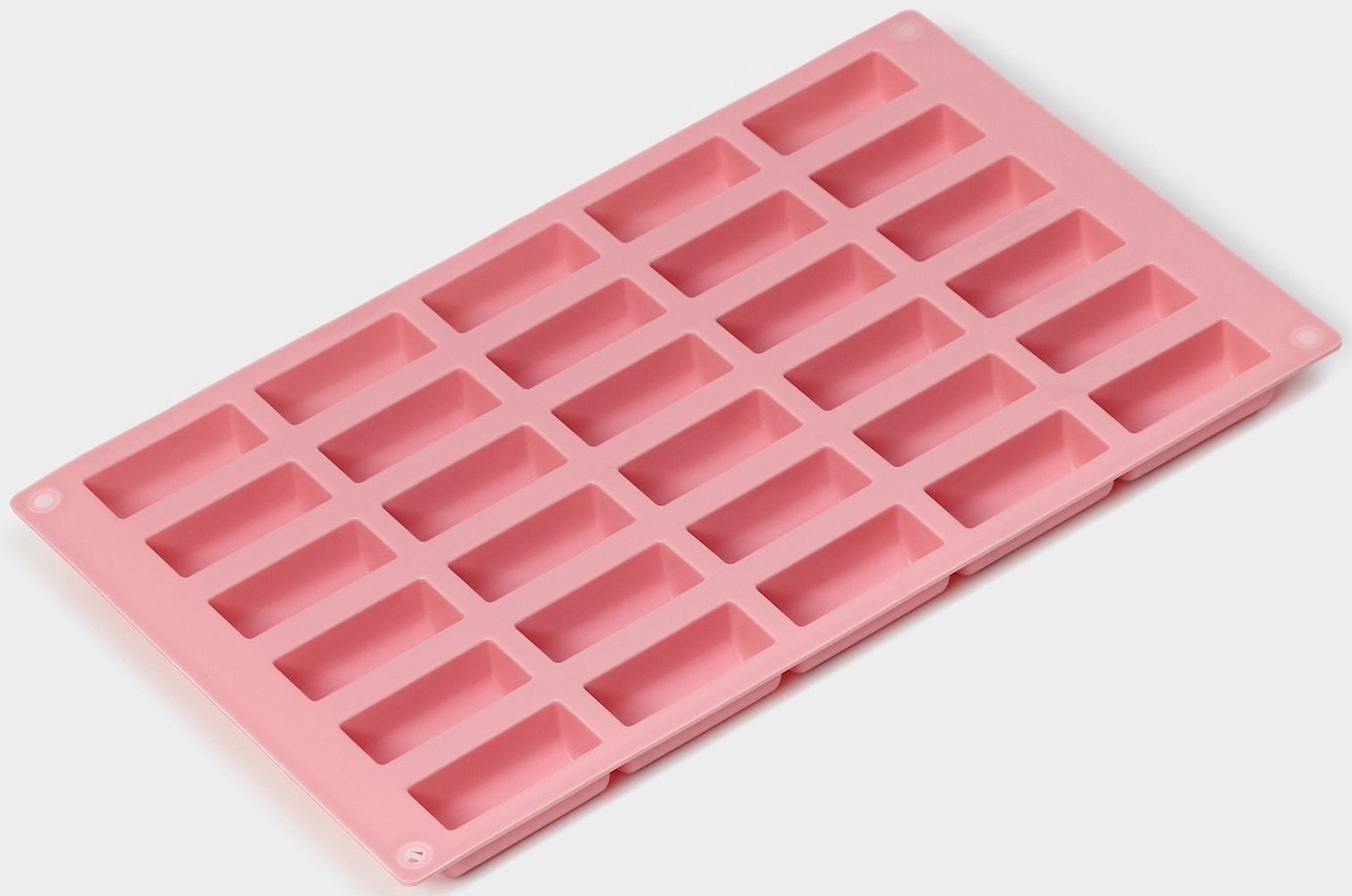 Силиконовая форма для конфет Доляна «Батончик», 28×17,5×2 см, 30 ячеек (4.3×1,7см)