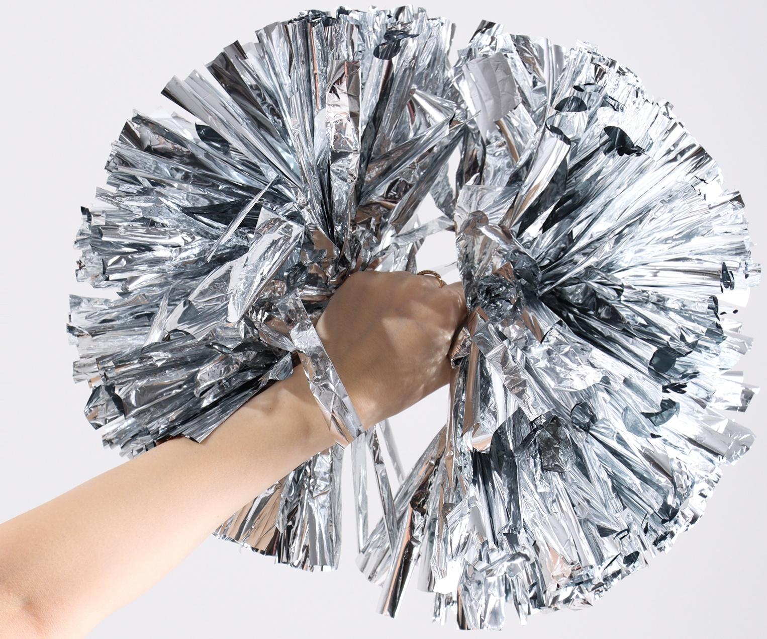 Помпон, цвет серебряный