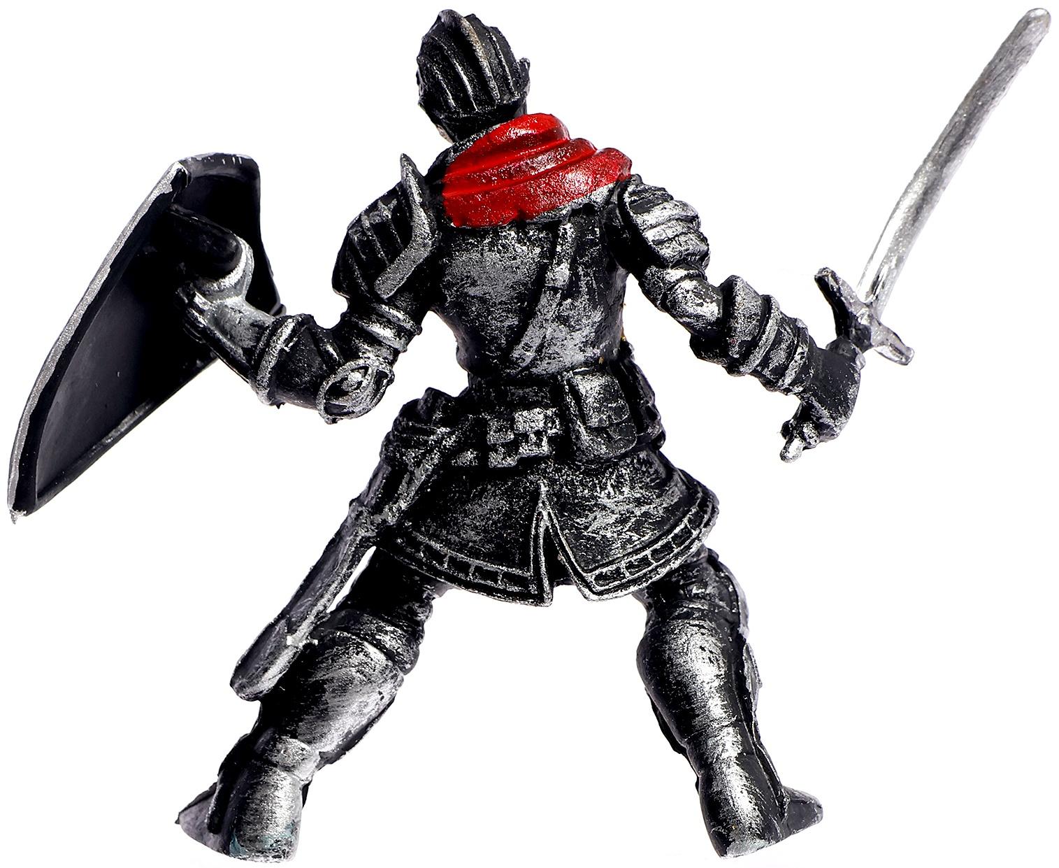 Фигурка рыцаря 