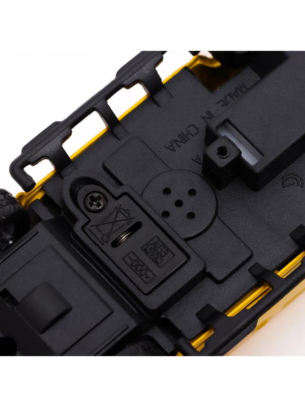 Машина металлическая 